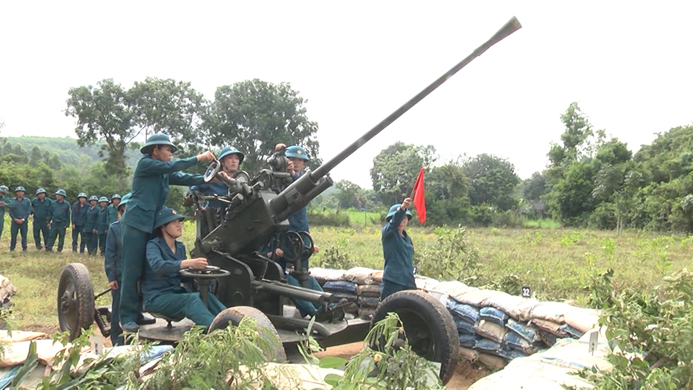 Huấn luyện súng phòng không 37 ly cho lực lượng DQTV