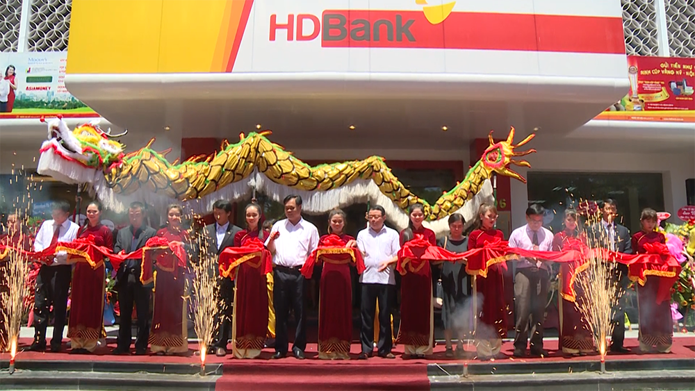 Khai trương ngân hàng HD Bank Phú Yên