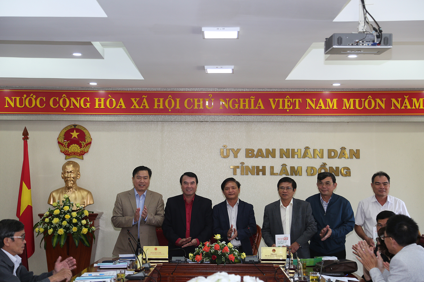 Hợp tác phát triển nông nghiệp ứng dụng công nghệ cao giữa hai tỉnh Phú Yên-Lâm Đồng