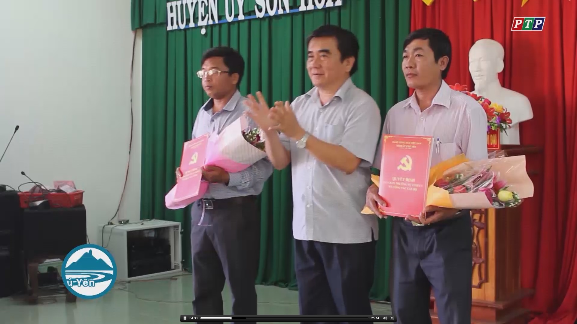 Công bố các Quyết định của Ban Thường vụ Tỉnh ủy về công tác cán bộ huyện Sơn Hòa