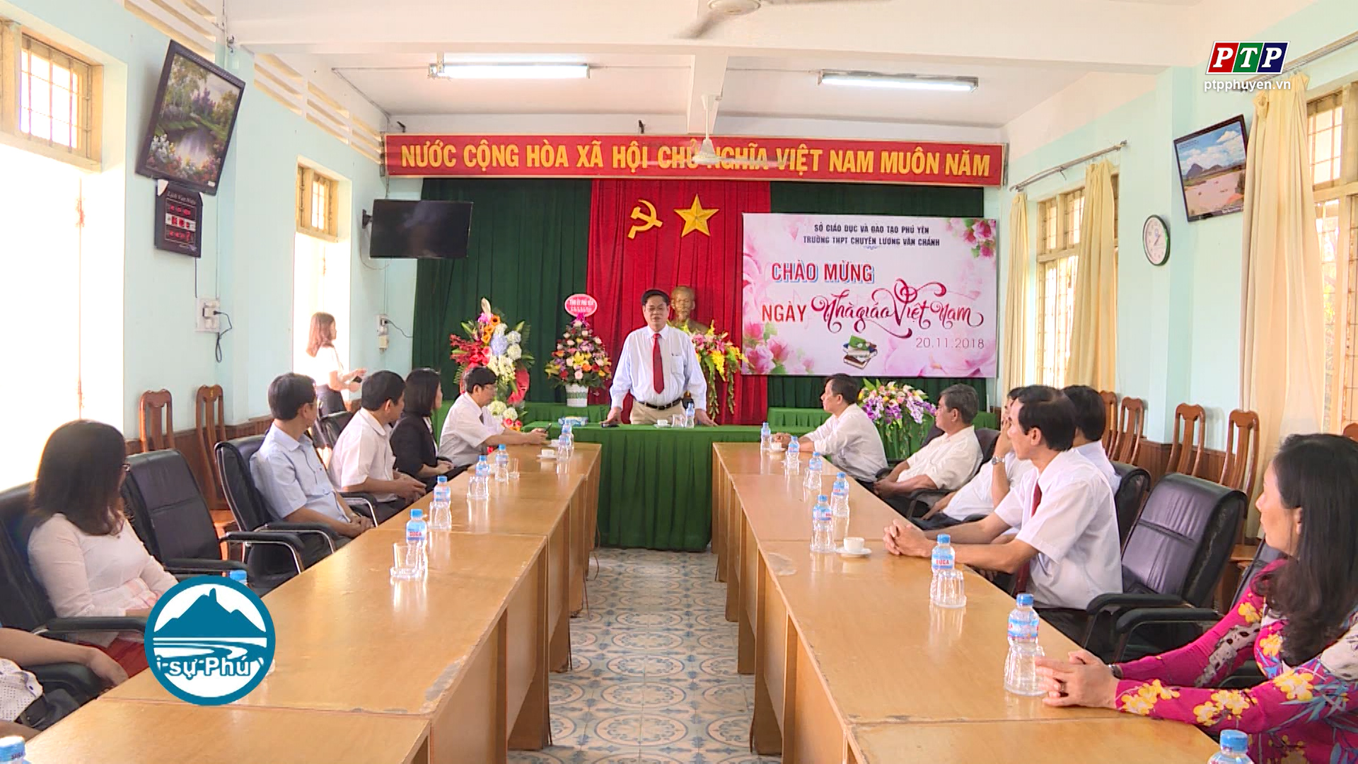 Bí thư Tỉnh ủy thăm trường THPT Chuyên Lương Văn Chánh