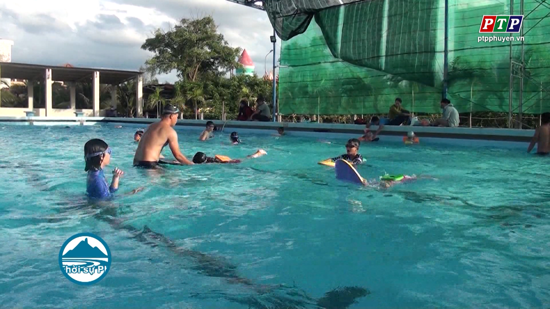 Phát động toàn dân tập luyện bơi, phòng chống đuối nước năm 2019