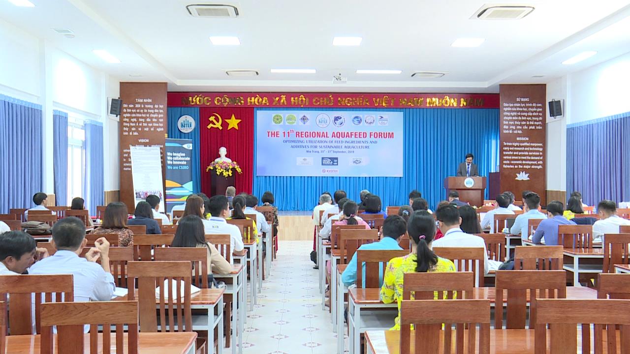Hội thảo “Diễn đàn thức ăn Thủy sản khu vực lần thứ 11”, tại trường Đại học Nha Trang