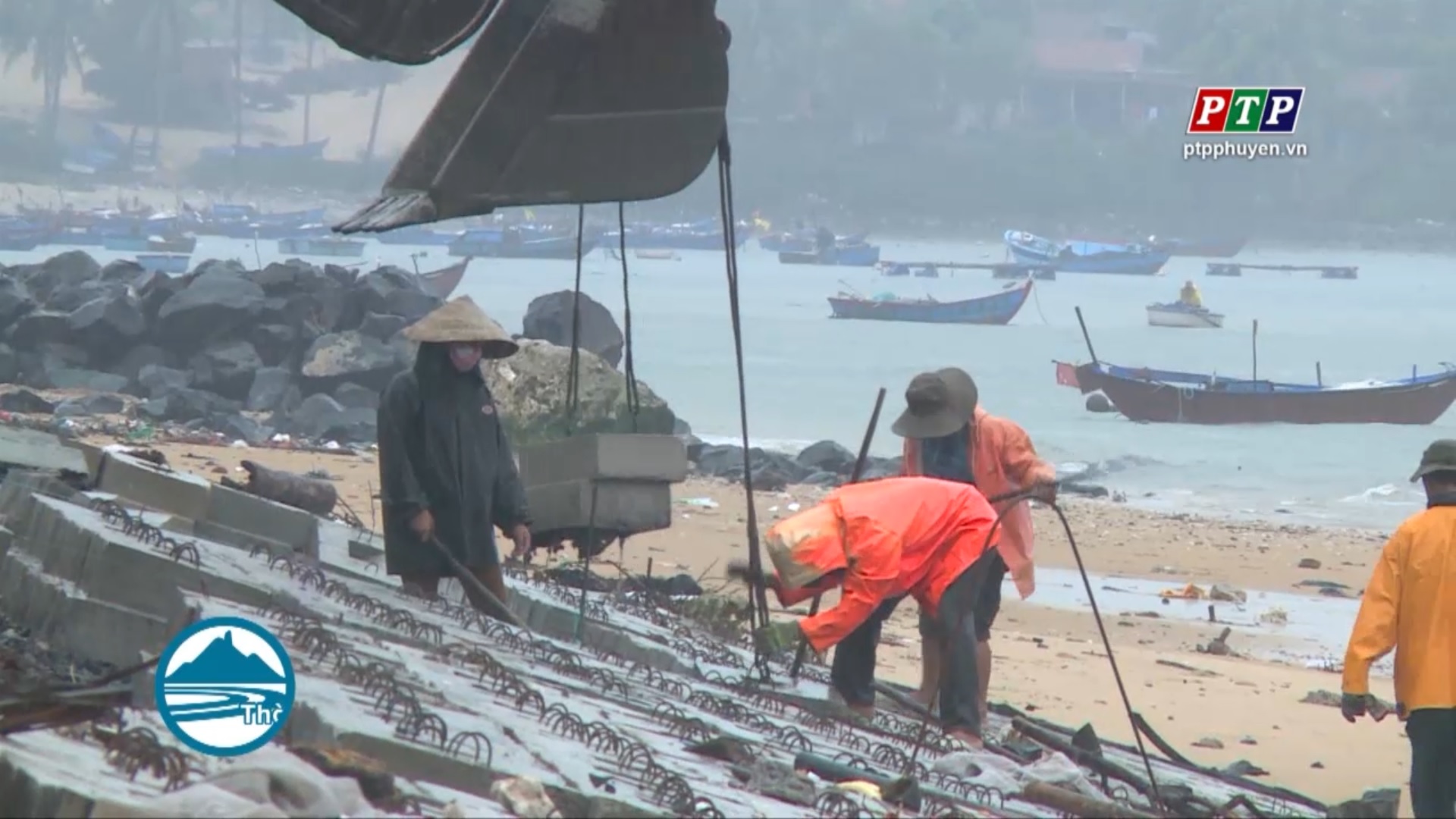 Nguy cơ xâm thực làng biển Mỹ Quang Nam