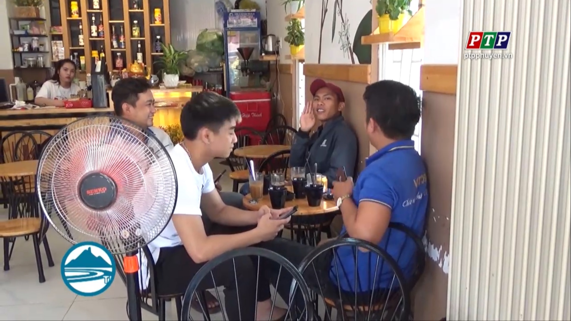 TP Tuy Hòa: Nhiều hàng quán ăn uống hoạt động trở lại vi phạm quy định về PC dịch Covid-19