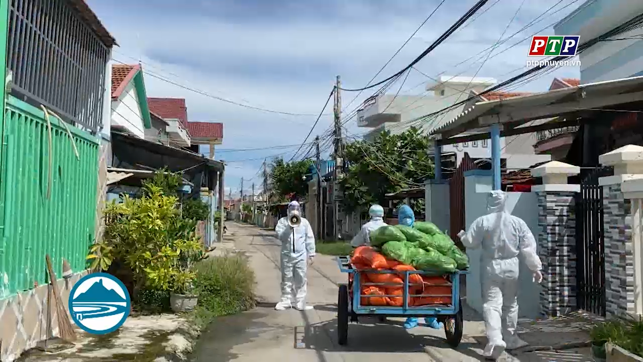 Xung kích vào tâm dịch