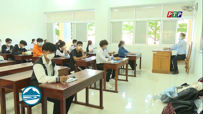 Hơn 1800 thí sinh dự thi đánh giá năng lực ĐHQG Tp. Hồ Chí Minh