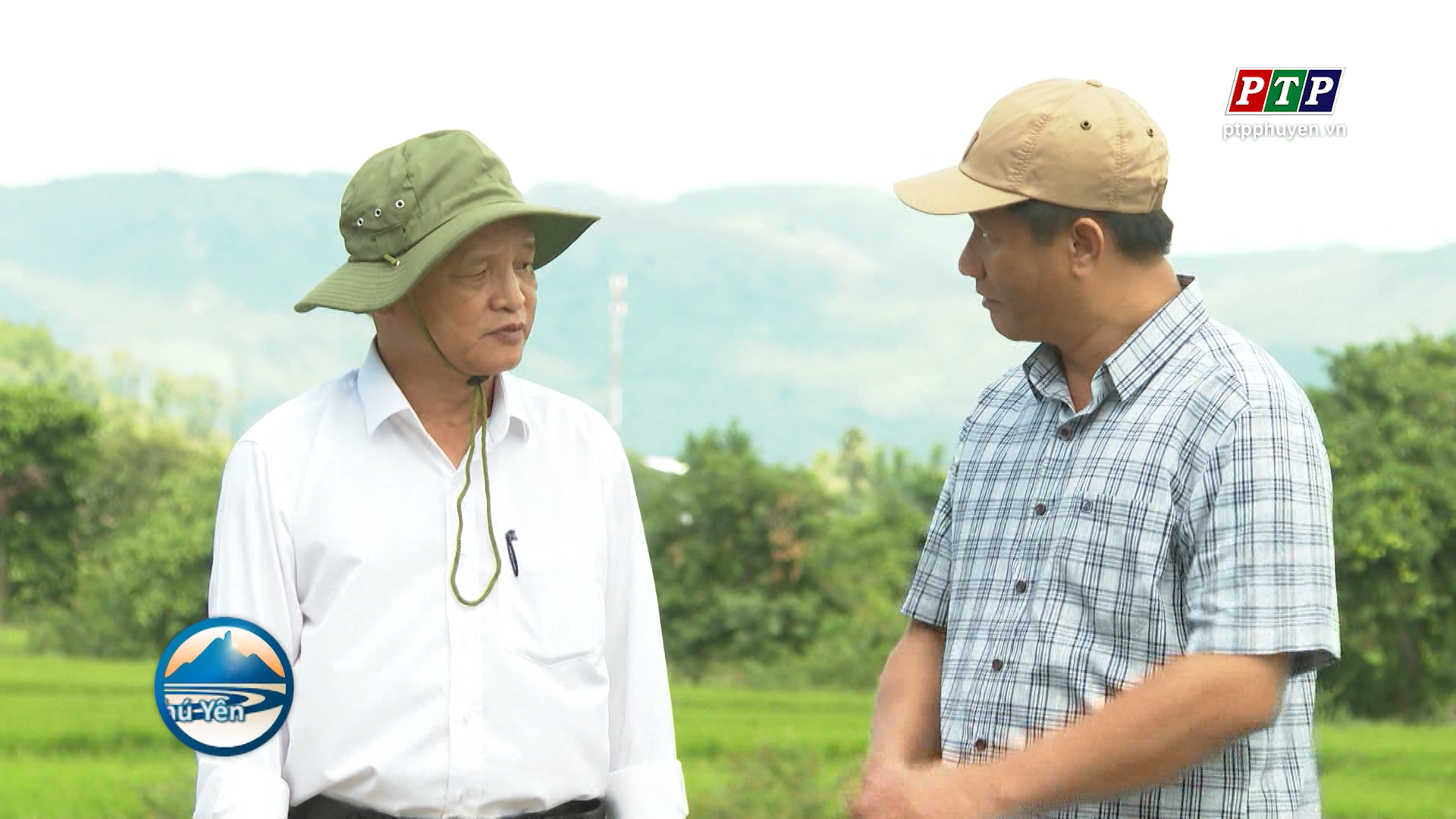 Phó Chủ tịch UBND tỉnh Lê Tấn Hổ kiểm tra thực tế, chỉ đạo công tác chống hạn cứu lúa