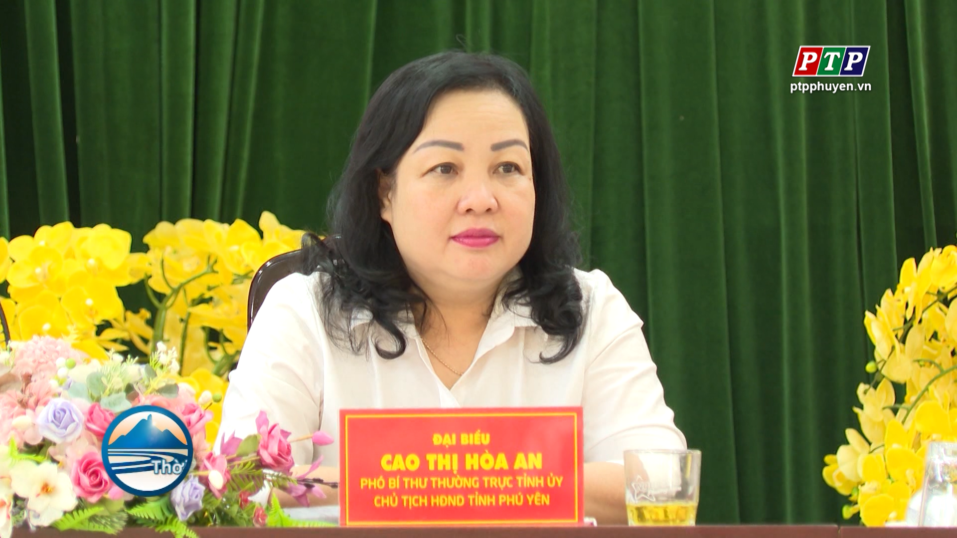 Đồng chí Cao Thị Hòa An tiếp xúc cử tri xã Bình Kiến, TP. Tuy Hòa
