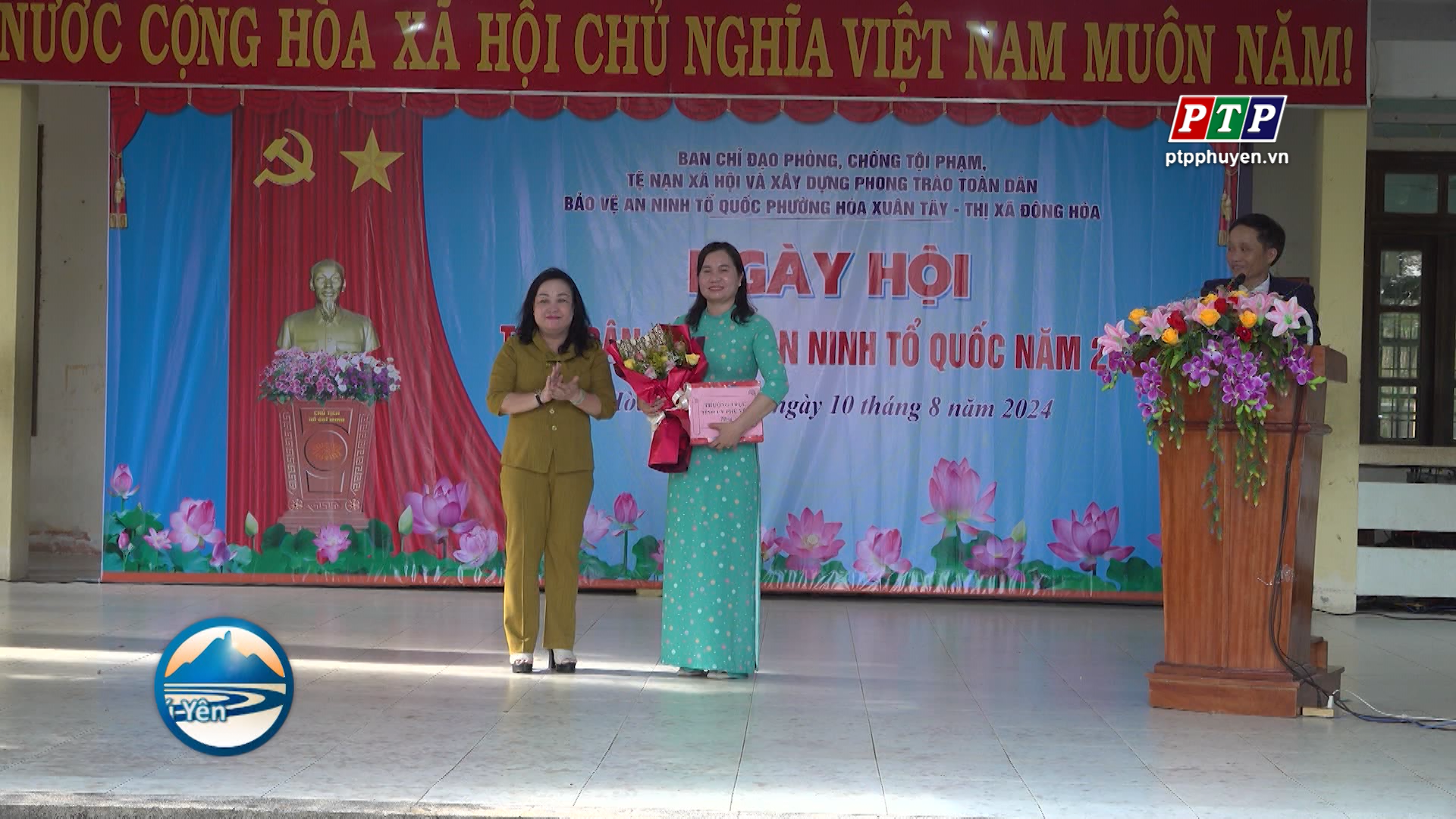 Phó BT thường trực Tỉnh ủy Cao Thị Hòa An dự ngày hội “Toàn dân bảo vệ an ninh Tổ quốc” tại Phường Hòa Xuân Tây, thị xã Đông Hòa