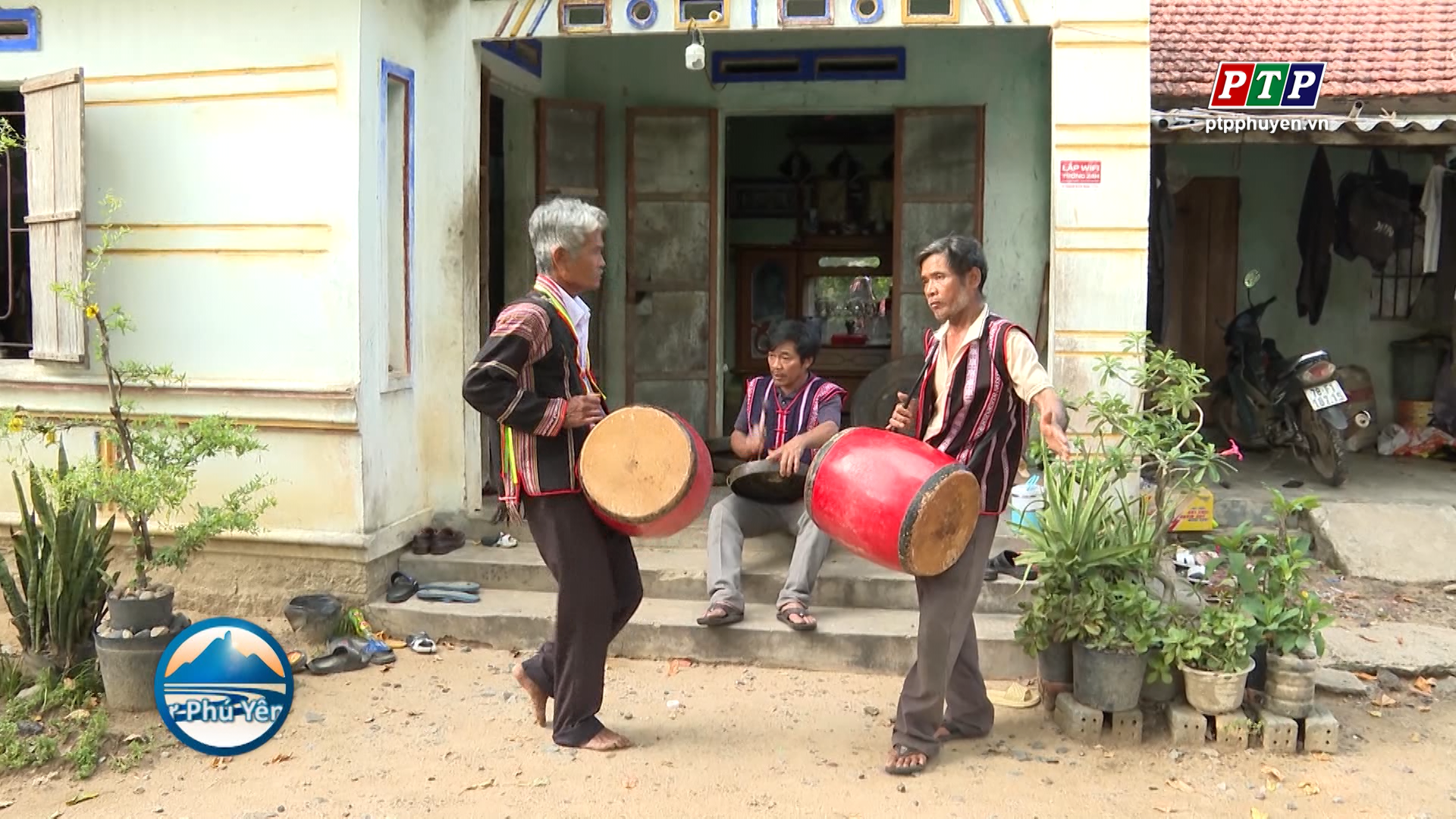 Y Mẻ - Người tâm huyết với công tác bảo tồn, phát huy bản sắc văn hóa dân tộc thiểu số